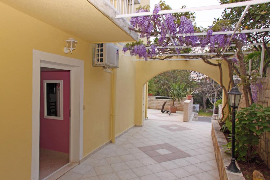Villa Marinesa Хвар Стая снимка
